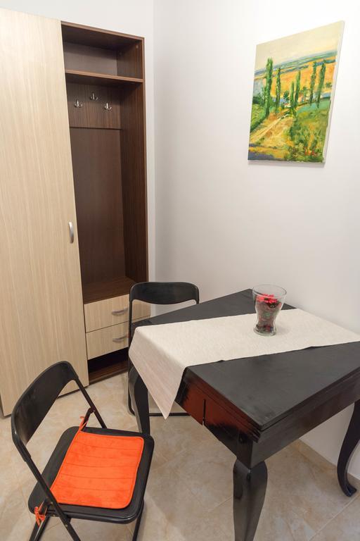 North Studio Apartment Bucureşti Ngoại thất bức ảnh